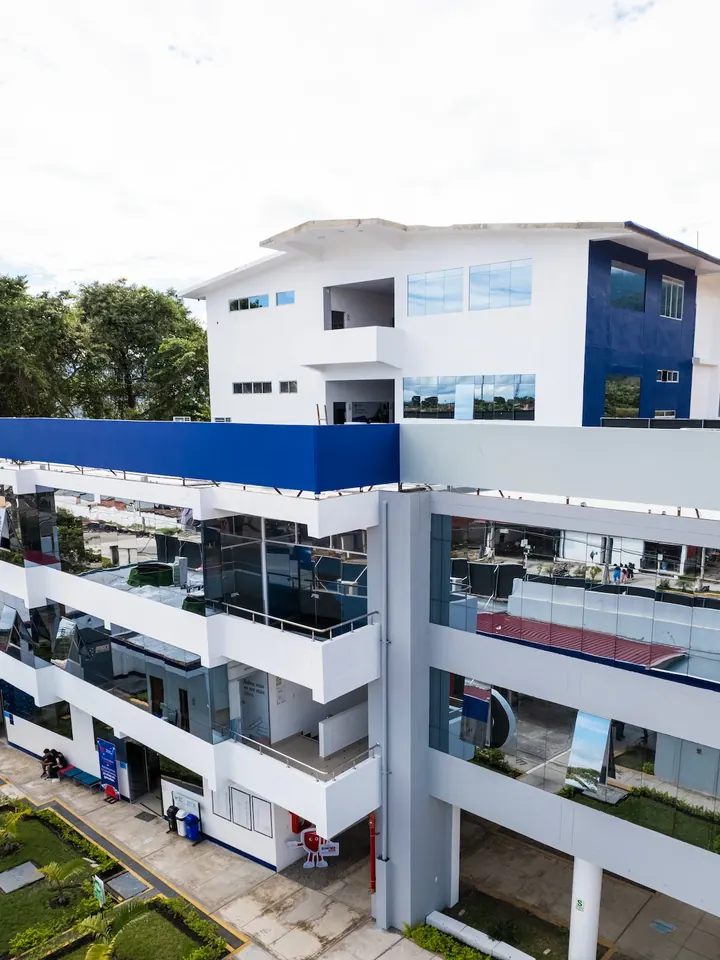 Campus Moyobamba